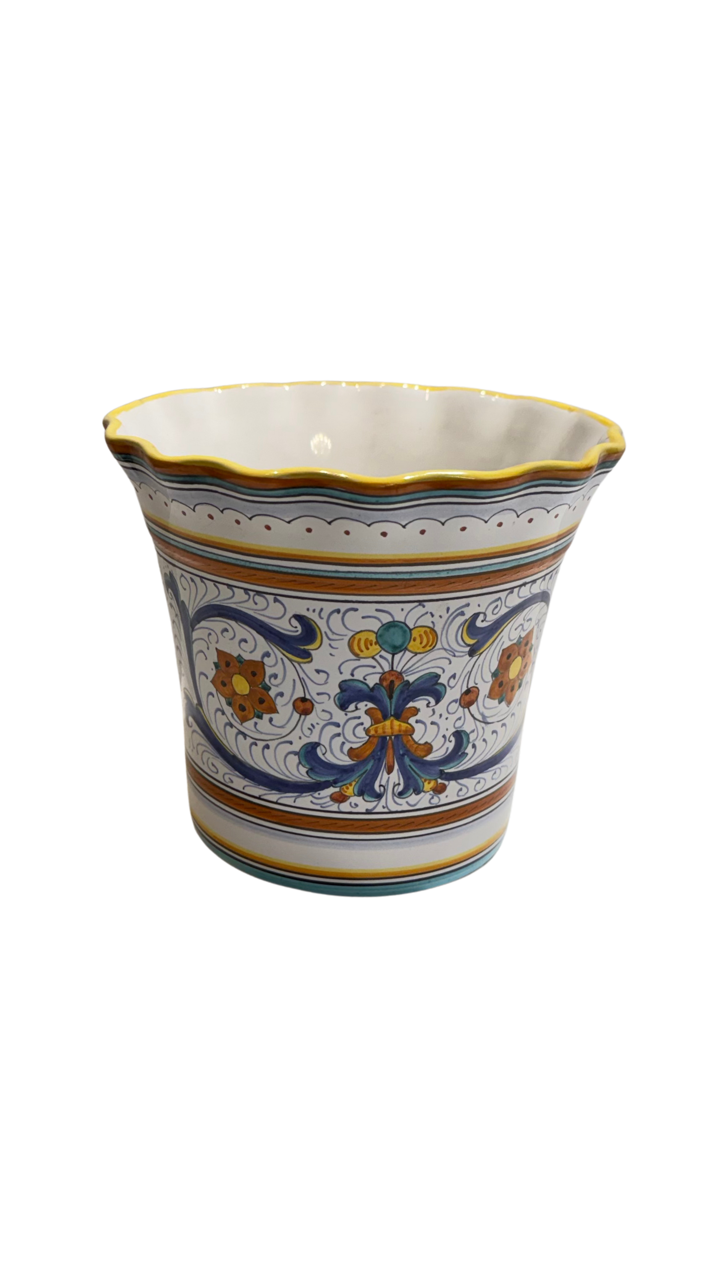 VINTAGE AND COLLECTIBLE CERAMICS Ricco Deruta Small Scalloped Planter — CAMA Ceramiche