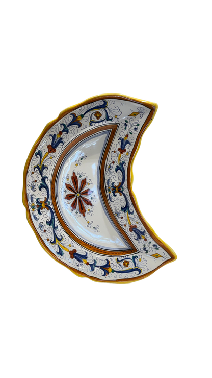 VINTAGE AND COLLECTIBLES Ricco Deruta Half-Moon Plate — CAMA Ceramiche