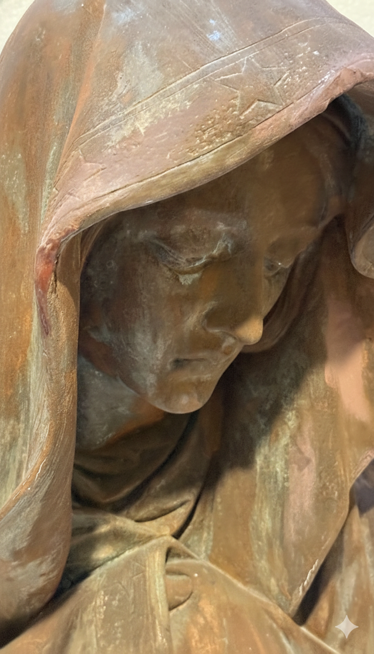 VINTAGE & COLLECTIBLE CERAMICS Bust – Hooded Figure, Italy