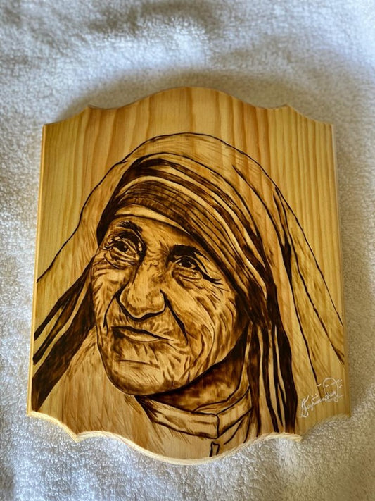 Mother Teresa in Detail in Pyrography | PRE-ORDER