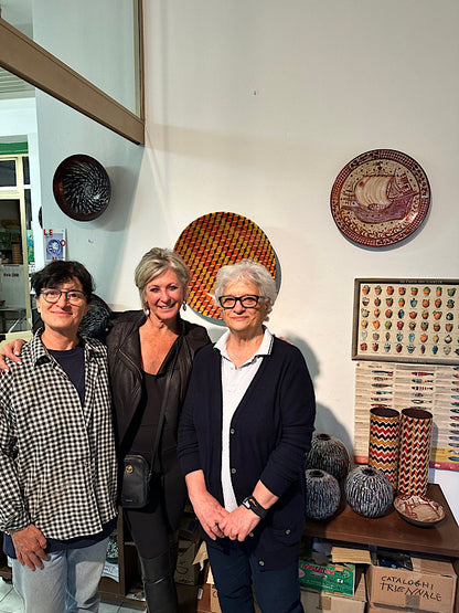 Vignoli Modern Italian Tray 30, ceramics, pottery, italian design, majolica, handmade, handcrafted, handpainted, home decor, kitchen art, home goods, deruta, majolica, Artisan, treasures, traditional art, modern art, gift ideas, style, SF, shop small business, artists, shop online, landmark store, legacy, one of a kind, limited edition, gift guide, gift shop, retail shop, decorations, shopping, italy, home staging, home decorating, home interiors