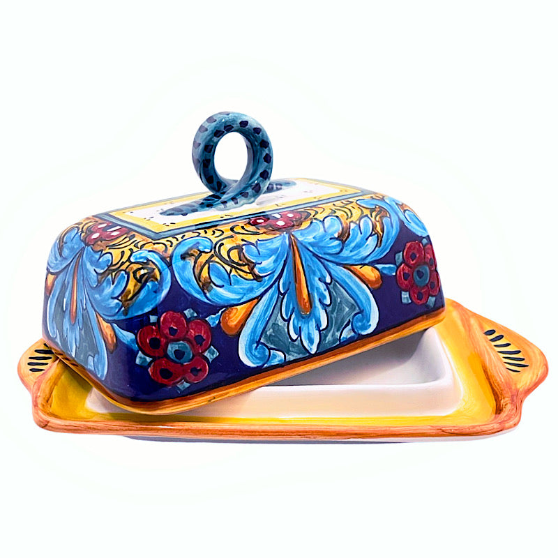Hand-painted B-64 butter dish by Eugenio Ricciarelli, Italian majolica made in Deruta — Biordi Art Imports