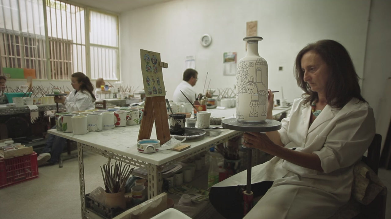 Susanna De Simone Susanna's Wall Plate, ceramics, pottery, italian design, majolica, handmade, handcrafted, handpainted, home decor, kitchen art, home goods, deruta, majolica, Artisan, treasures, traditional art, modern art, gift ideas, style, SF, shop small business, artists, shop online, landmark store, legacy, one of a kind, limited edition, gift guide, gift shop, retail shop, decorations, shopping, italy, home staging, home decorating, home interiors