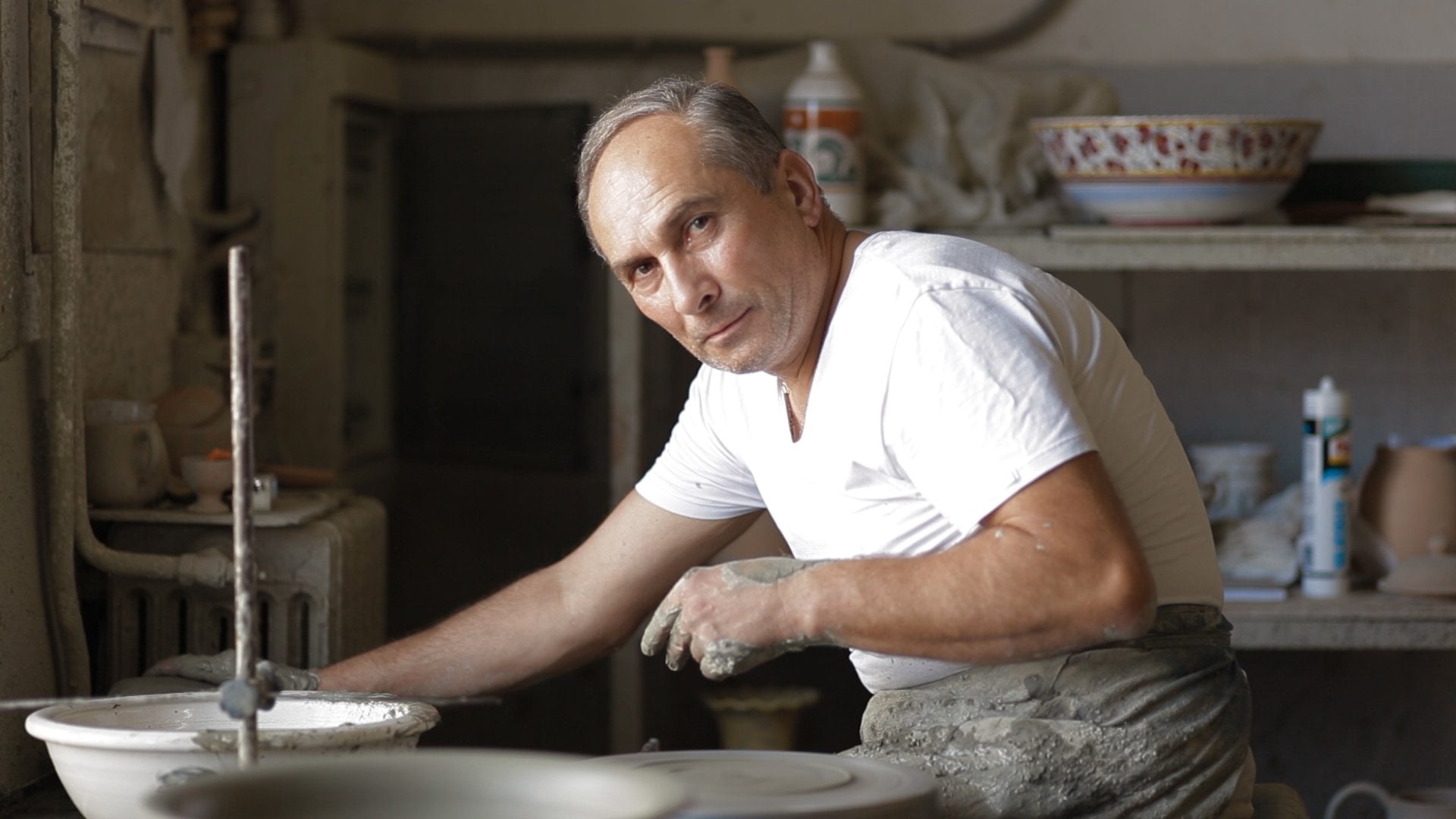 Antico Deruta AD Salad Plate, Simplified, ceramics, pottery, italian design, majolica, handmade, handcrafted, handpainted, home decor, kitchen art, home goods, deruta, majolica, Artisan, treasures, traditional art, modern art, gift ideas, style, SF, shop small business, artists, shop online, landmark store, legacy, one of a kind, limited edition, gift guide, gift shop, retail shop, decorations, shopping, italy, home staging, home decorating, home interiors