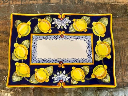 Pia: Wavy Lemon Tray