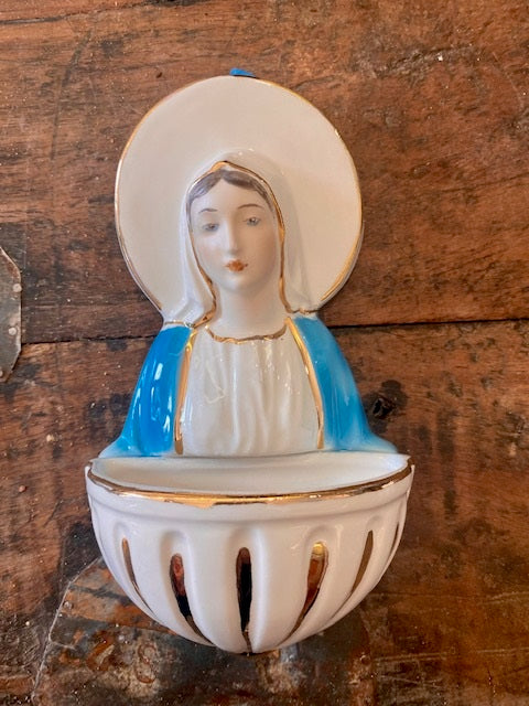 Holy Water Font with Mary Della Robbia with 12 Karat Gold, ceramics, pottery, italian design, majolica, handmade, handcrafted, handpainted, home decor, kitchen art, home goods, deruta, majolica, Artisan, treasures, traditional art, modern art, gift ideas, style, SF, shop small business, artists, shop online, landmark store, legacy, one of a kind, limited edition, gift guide, gift shop, retail shop, decorations, shopping, italy, home staging, home decorating, home interiors